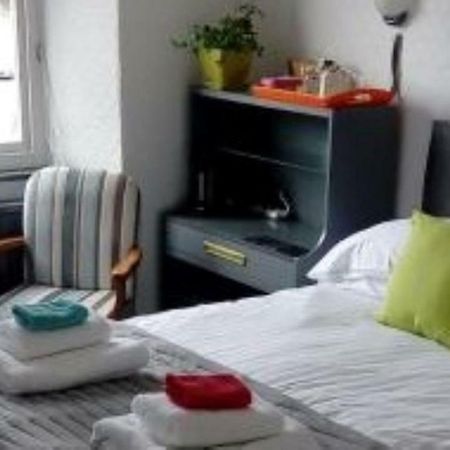 Lyndhurst Guest House Kendal Esterno foto