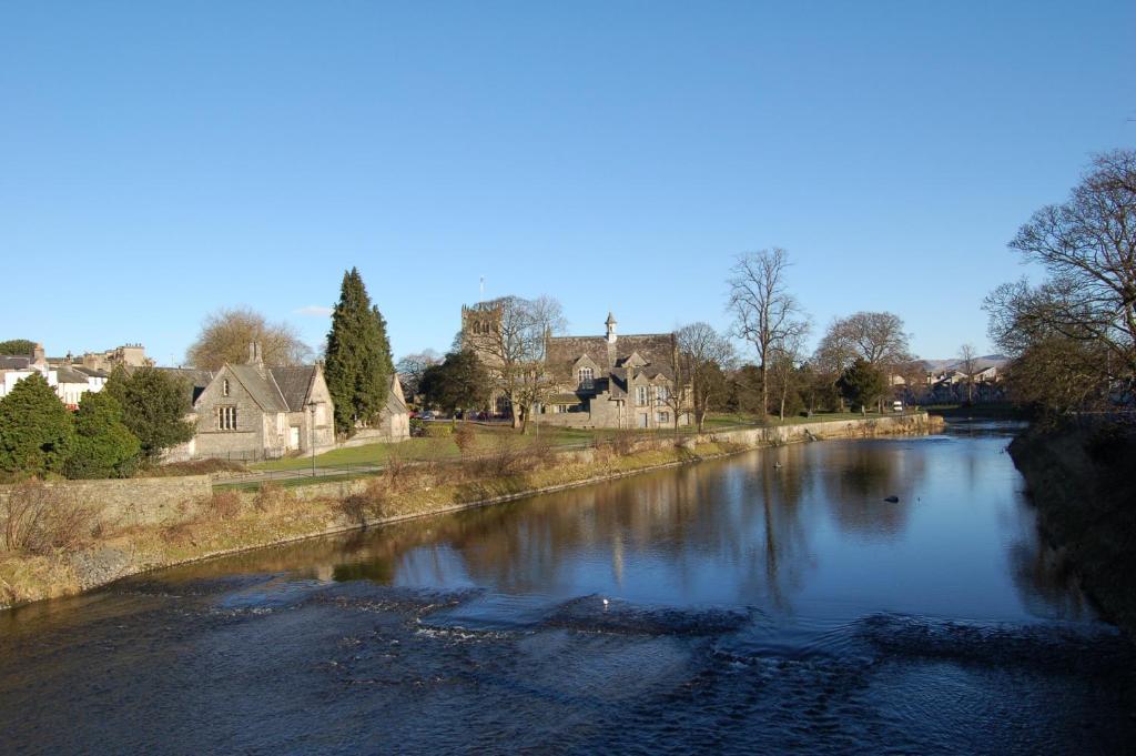 Lyndhurst Guest House Kendal Esterno foto
